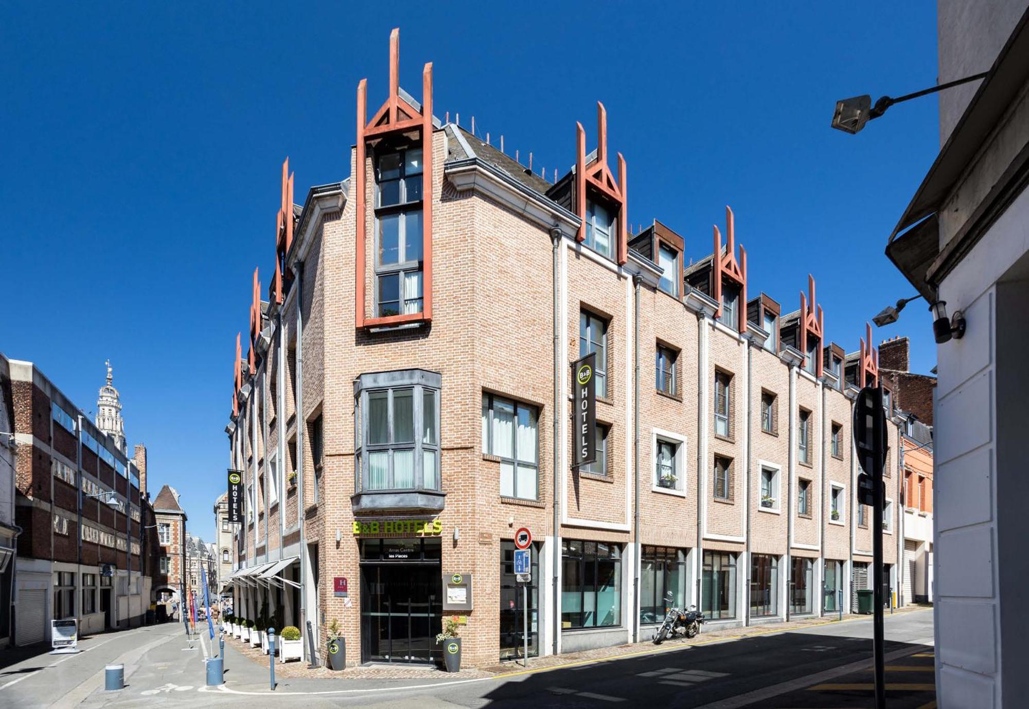B&B Hotel Arras Centre Les Places Exterior foto